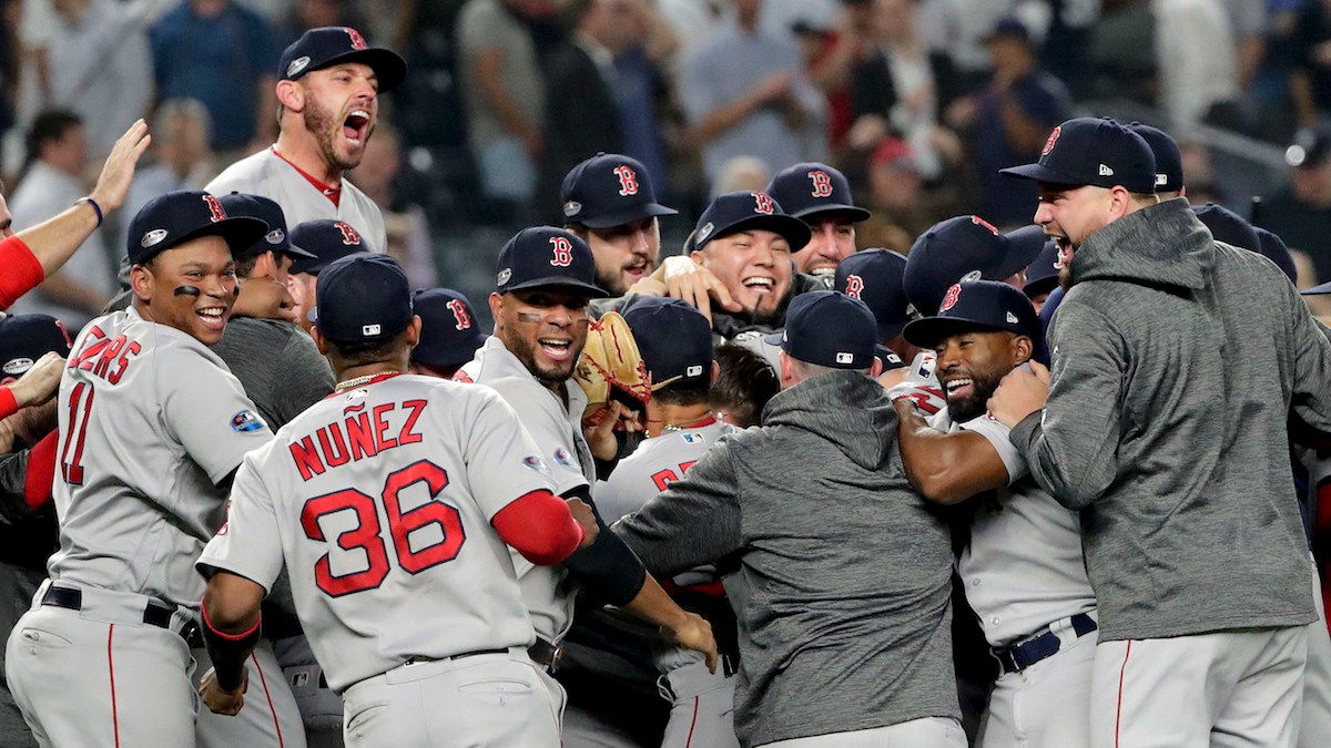 Red Sox Hold Off Yanks in Game 4, Face Astros in ALCS Red Sox Hold Off Yanks in Game 4, Face Astros in ALCS