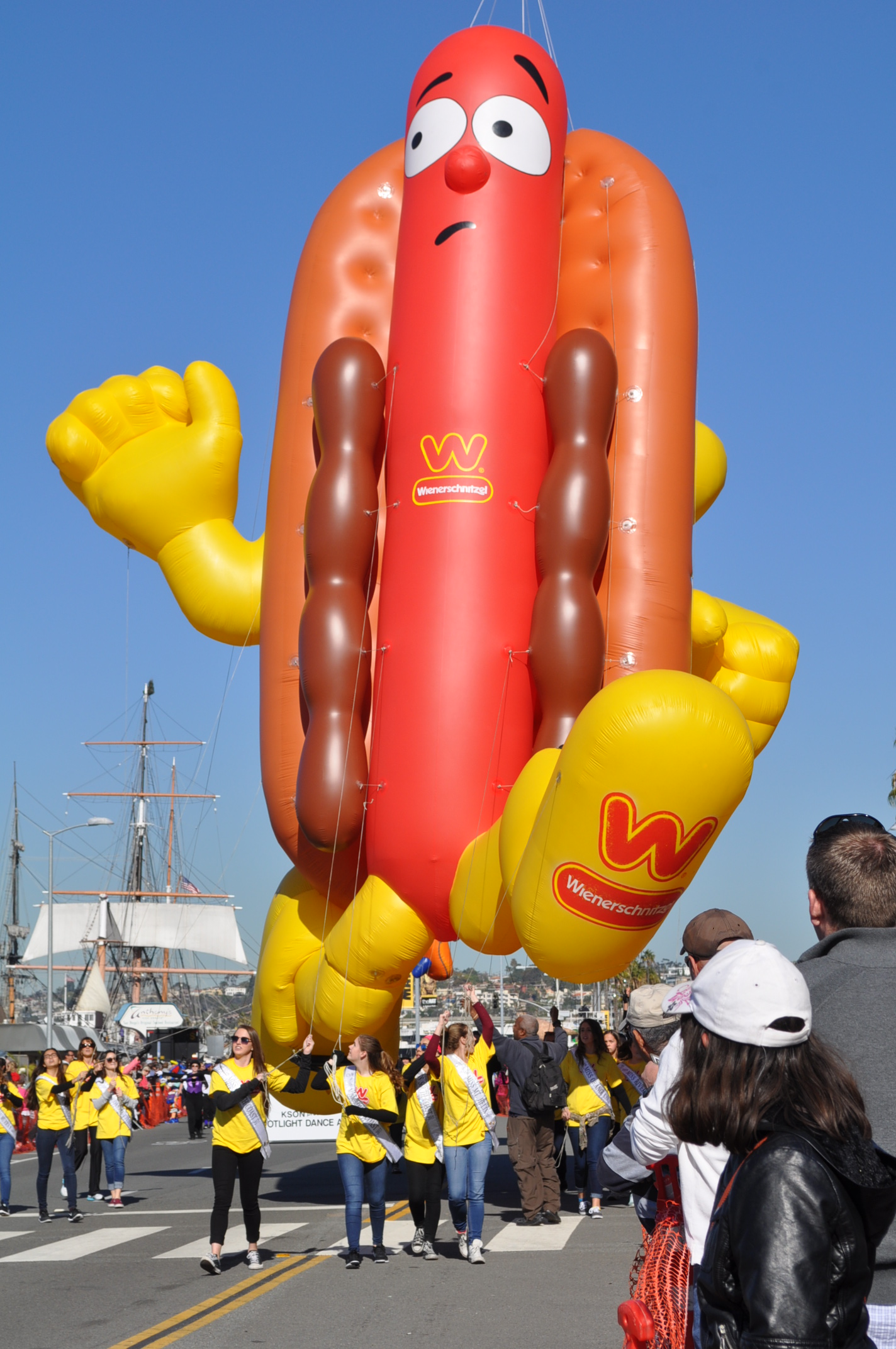 2015 Port of San Diego Holiday Bowl Parade NBC 7 San Diego