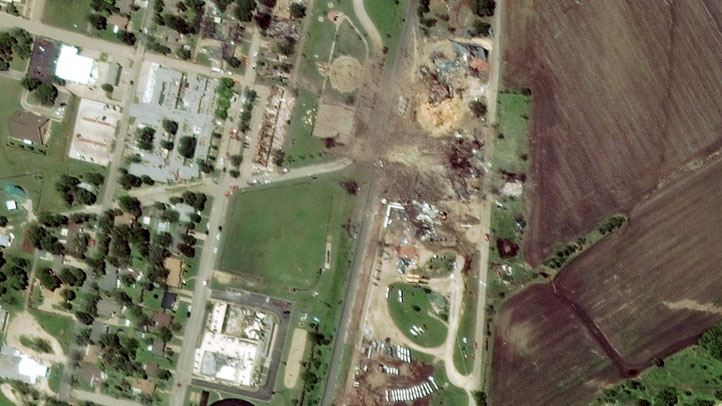 Satellite-west-blast-042213