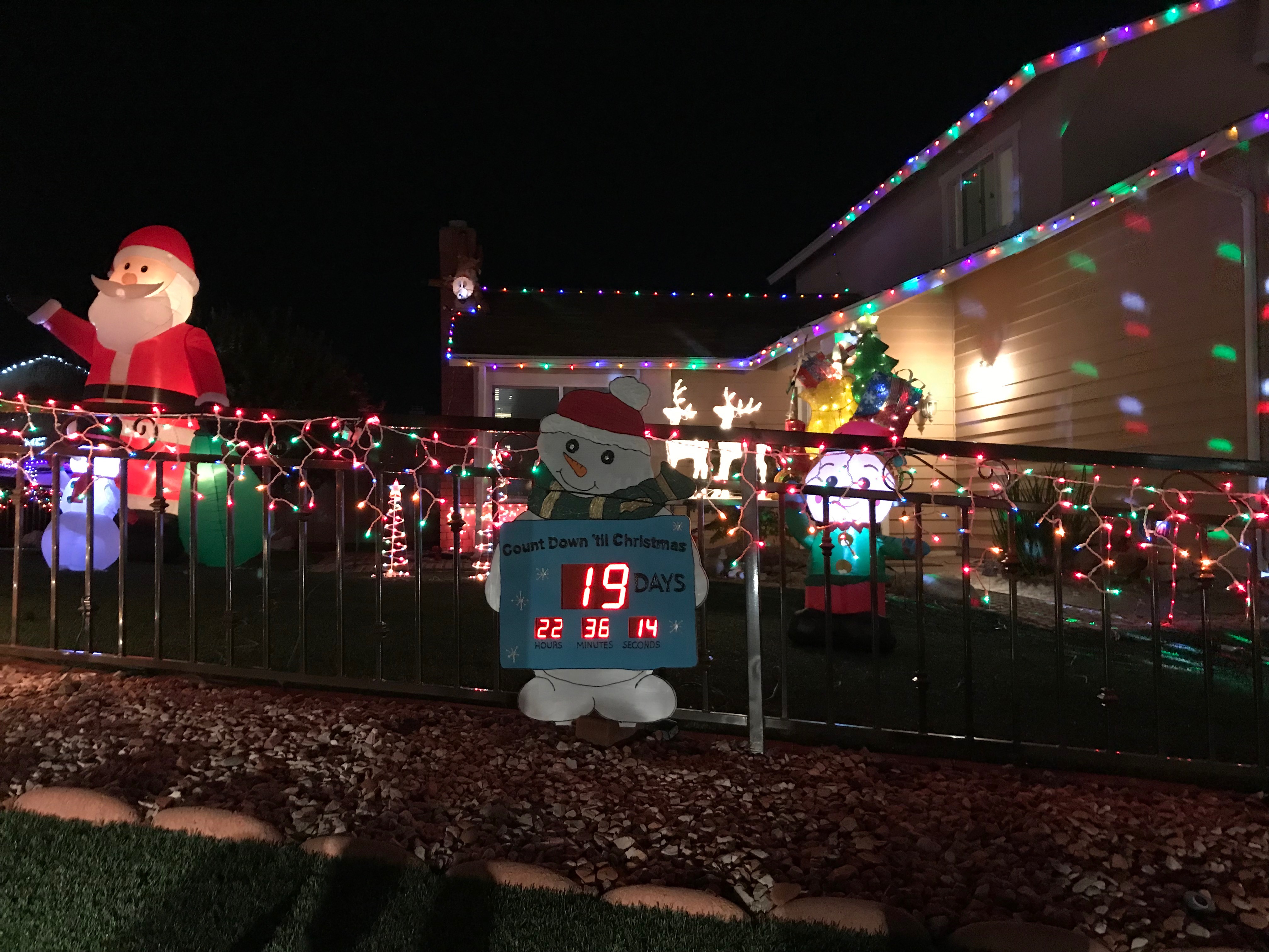 Photos: Starlight Circle in Santee Among Must-See 2019 Holiday Light ...