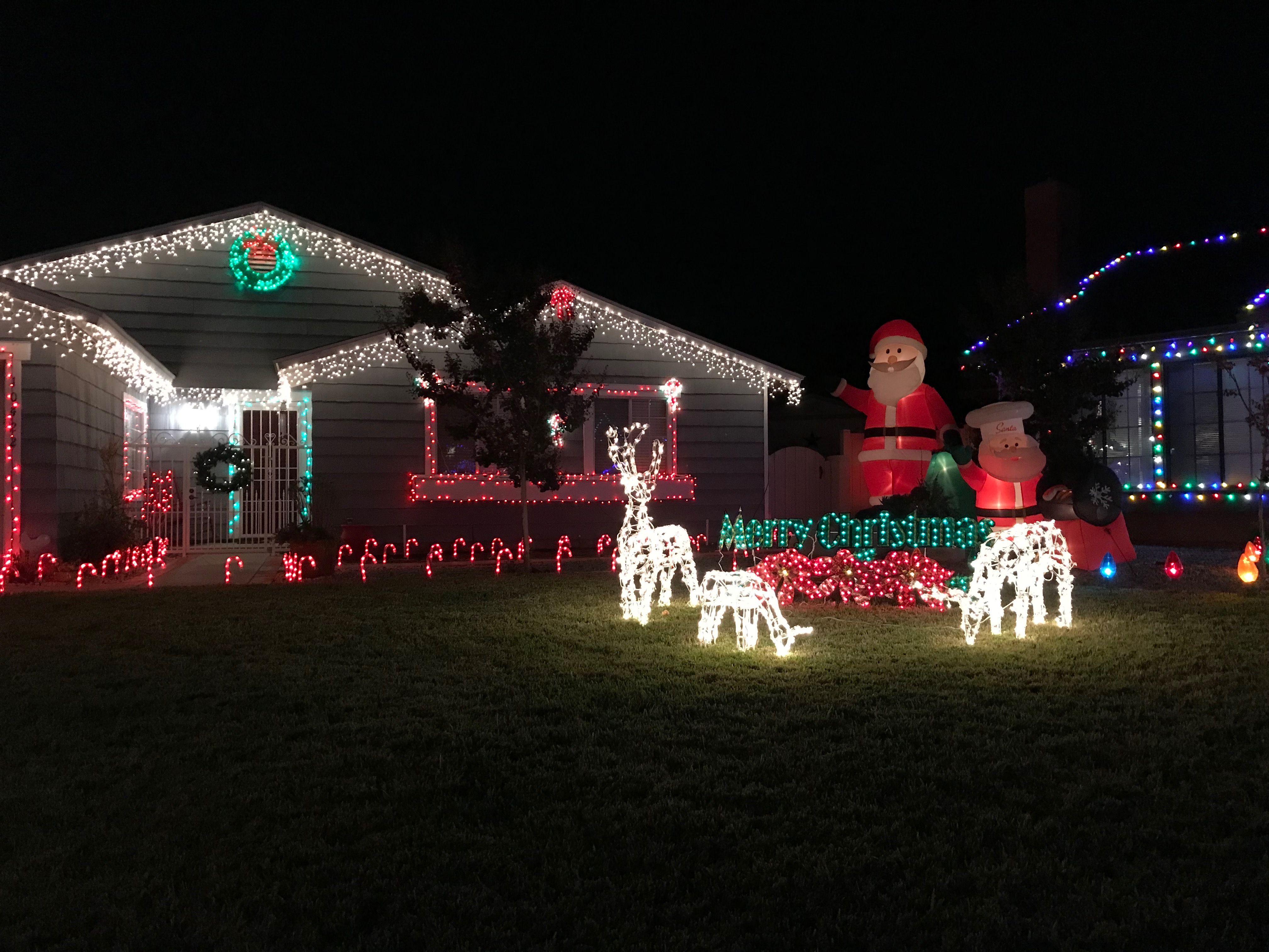 Photos: Starlight Circle in Santee Among Must-See 2019 Holiday Light ...