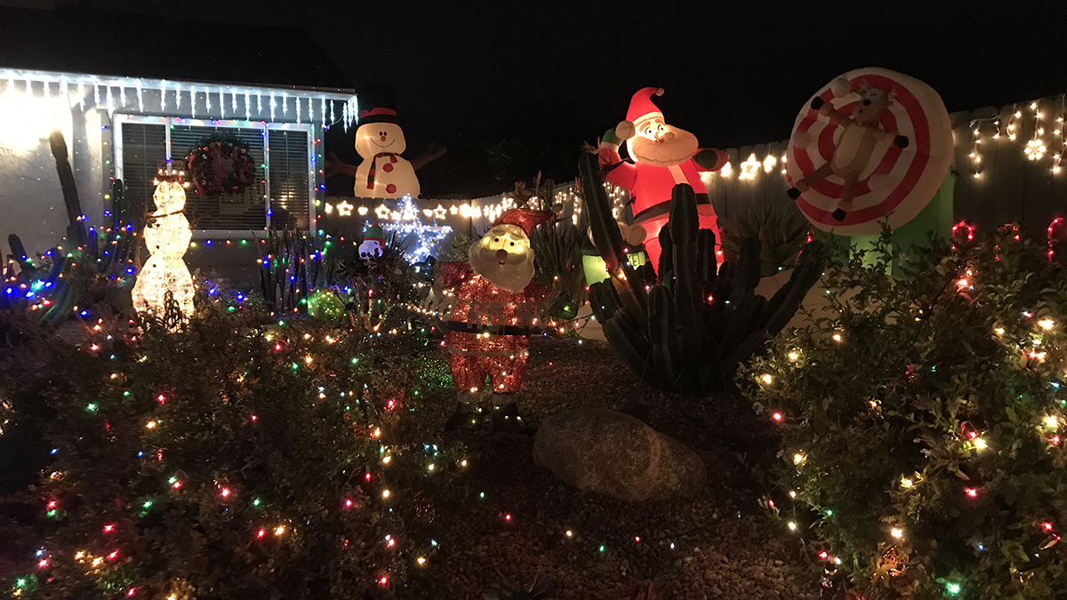 Photos Starlight Circle in Santee Among MustSee Holiday Light