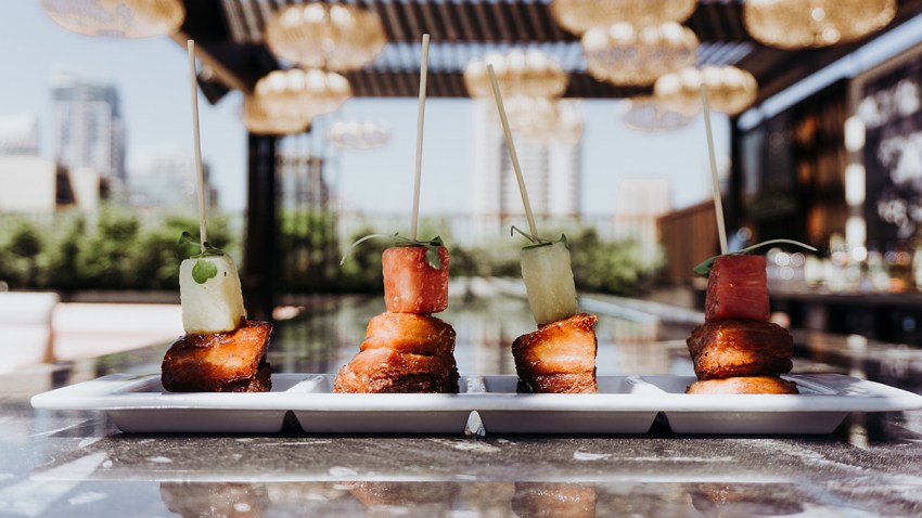 Theatre-Box-Rooftop-Lounge-Food-1