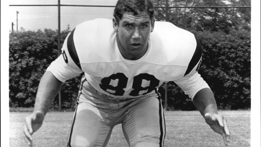 USC_DEFENSIVE_END_TIM_ROSSOVICH_2_