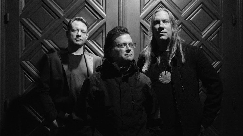 Violent Femmes by Ebru Yildiz