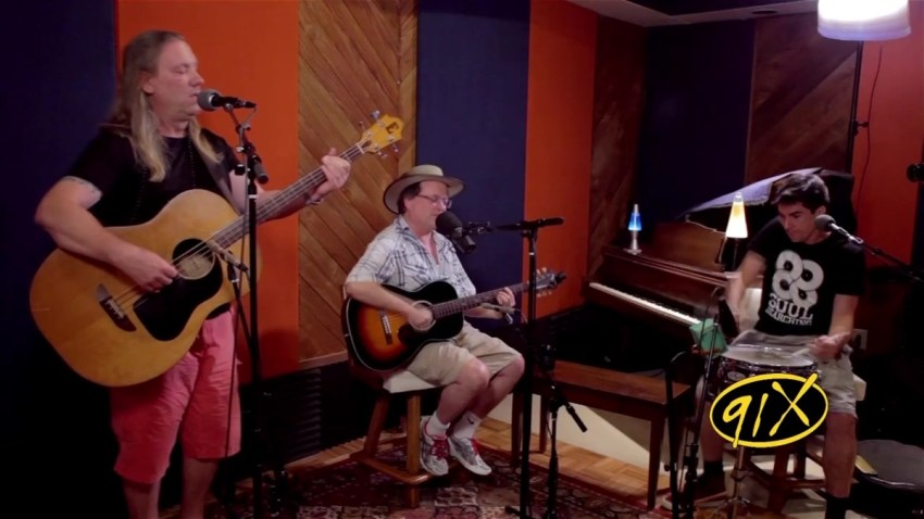 Violent_Femmes_1200x675_491325508002