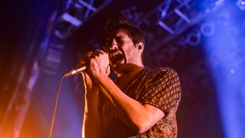 Young The Giant Tim Fears 10.19.16 (23)