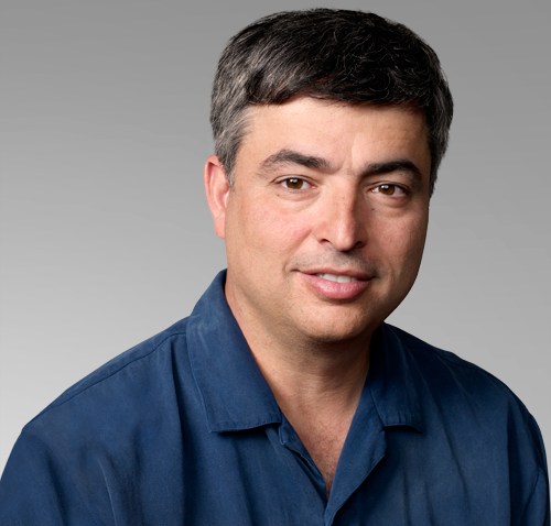 apple-exec-eddy-cue