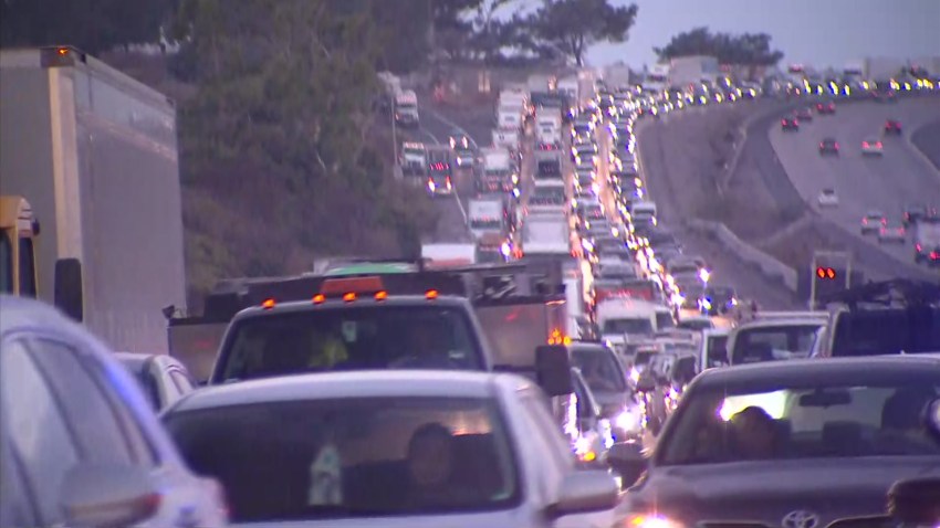camp pendleton semi truck crash 2 traffic backup