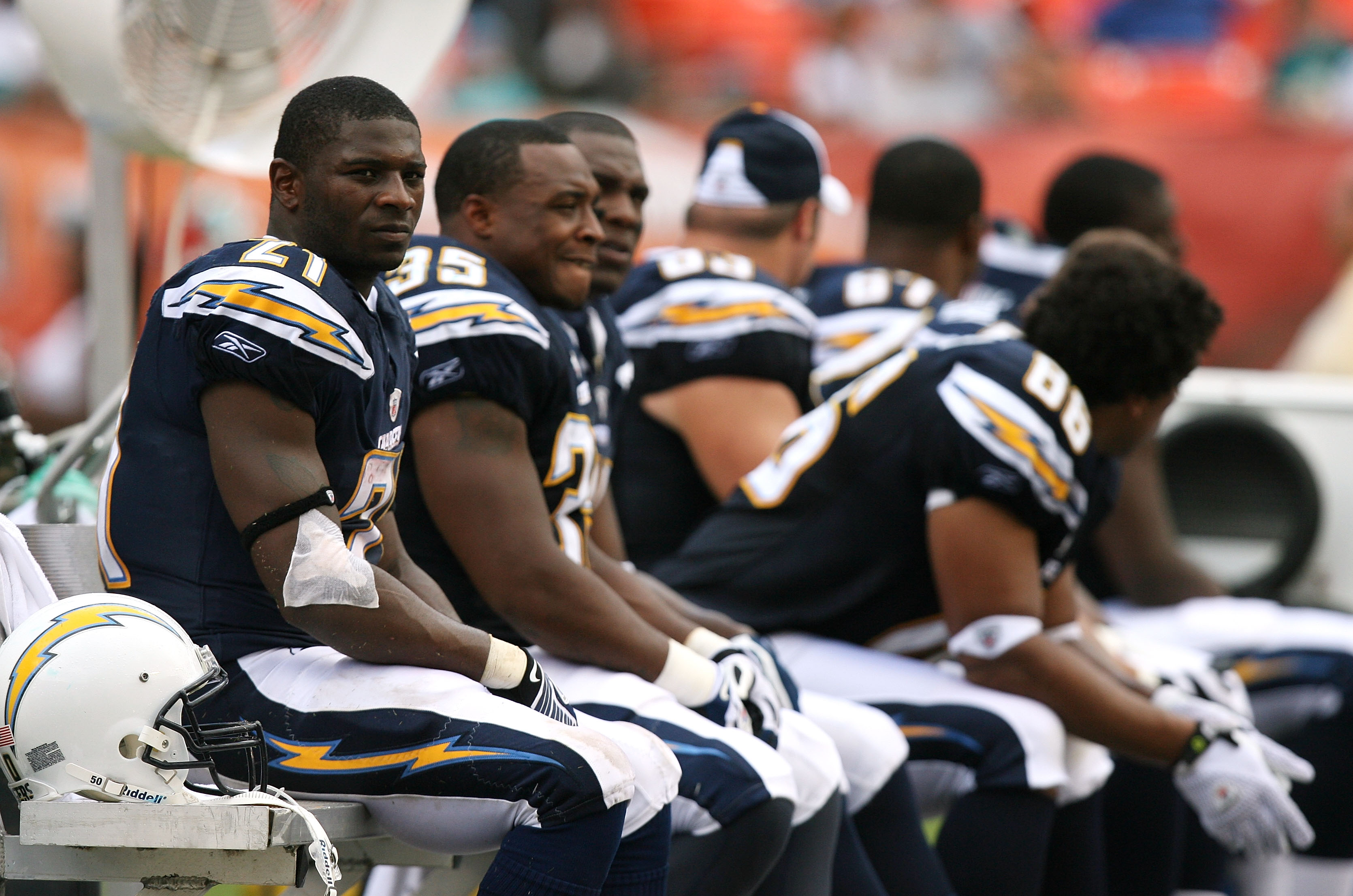 NFL Network - Entering the San Diego Chargers Hall of Fame. His number 21  is being retired. Congrats LaDainian Tomlinson!! #WellDeserved #Honor21