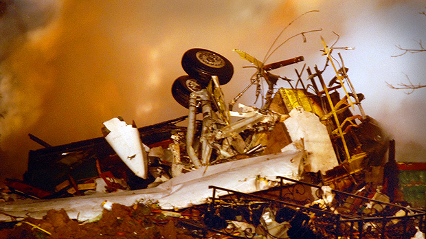 Plane Into Home