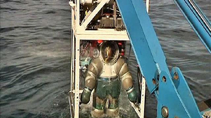diver-suit