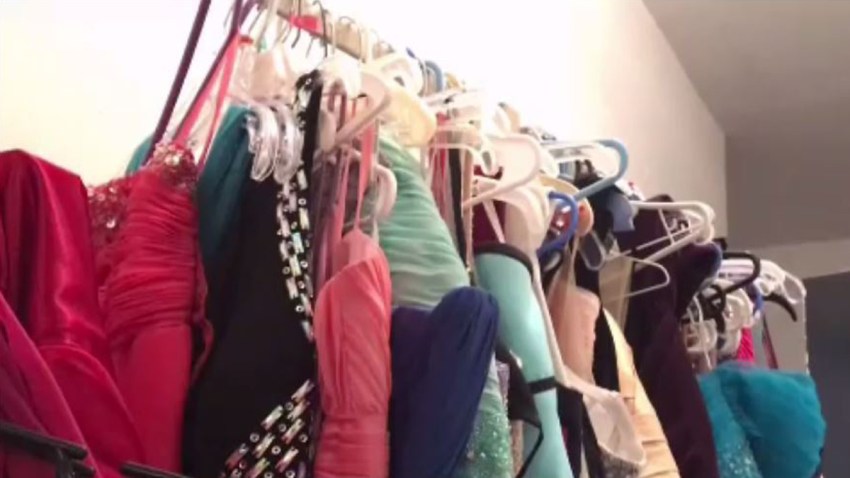 donaciones-vestidos-prom-eagle-pass