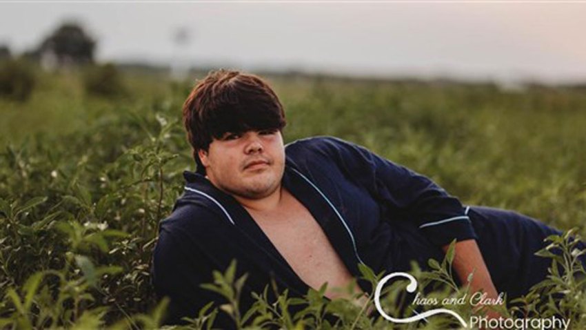 evan-senior-photo-1200