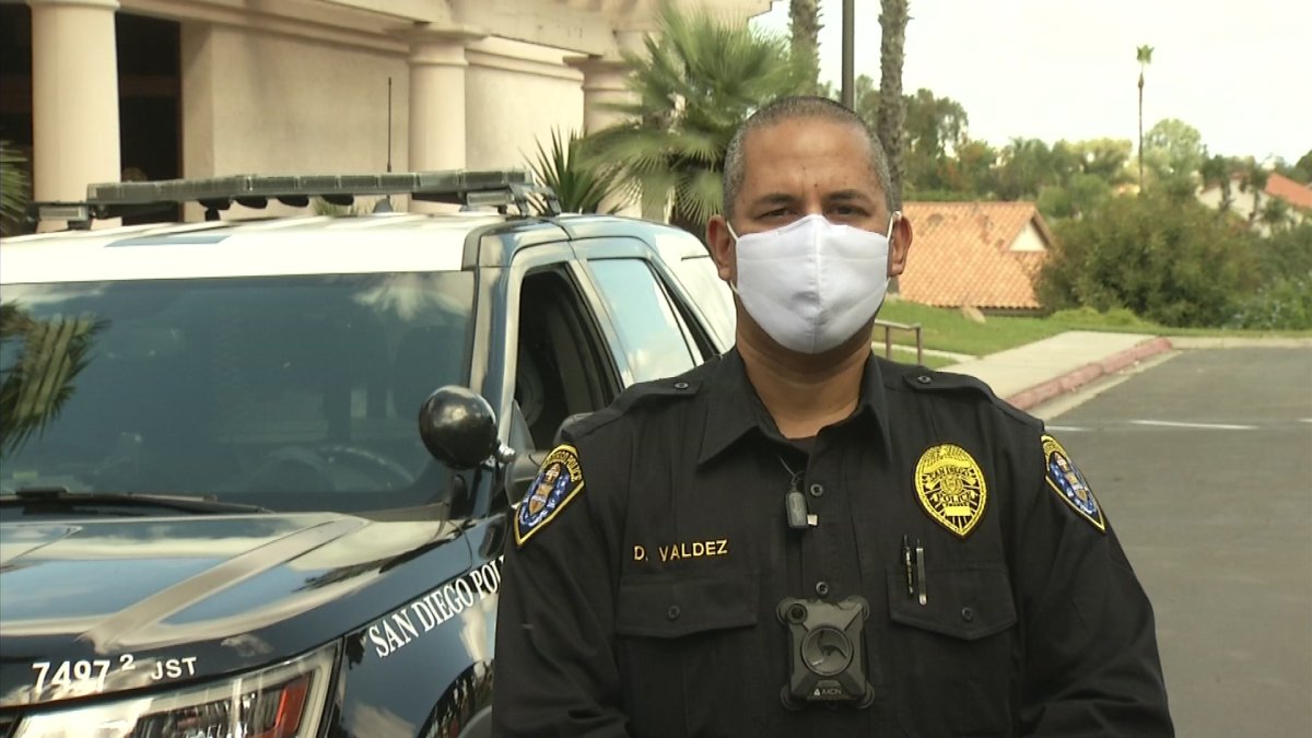 Extraordinary San Diegans: SDPD Officer Stays Connected With Students ...