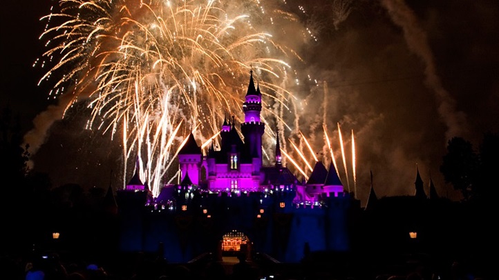 fantasycastlefireworksdisney12345