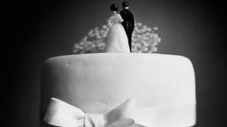 wedding cake topper in black and white