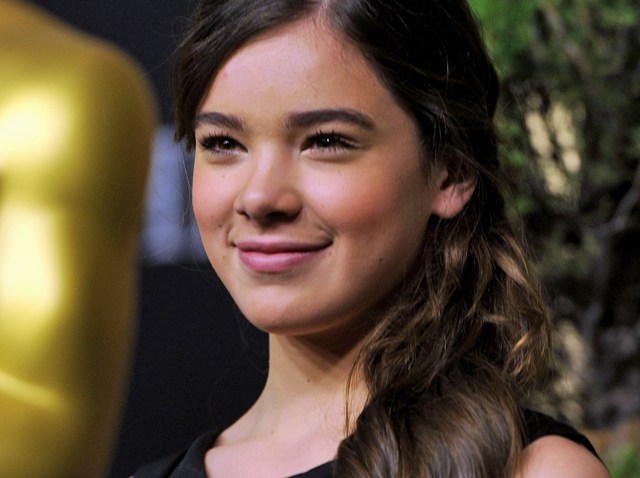 hailee-steinfeld-2.19.11