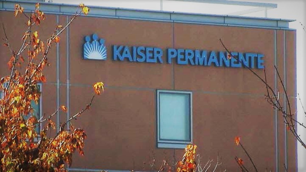 Thousands of Kaiser workers strike in San Diego, across country for