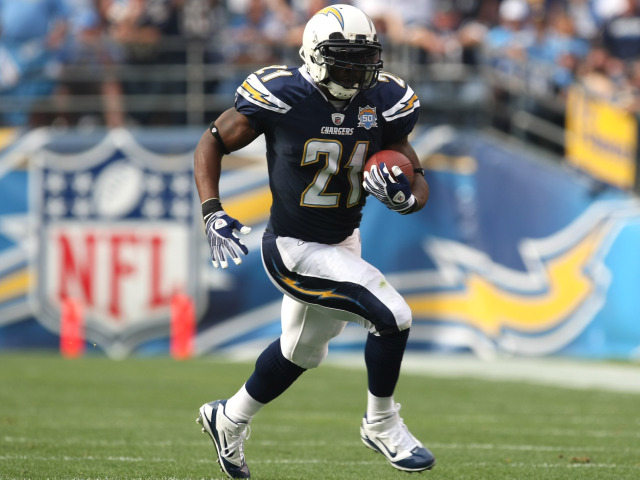 LT for Heisman' Chargers' honor proves Tomlinson success in Fort