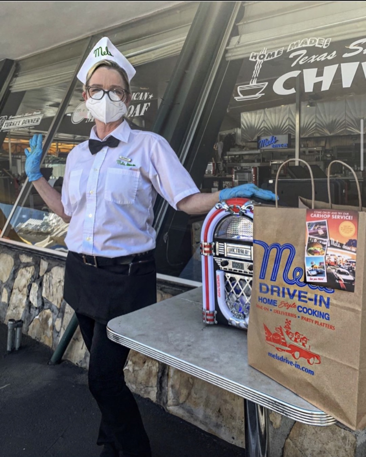 Then and Now: See Photos of the Carhop Service at Mel’s Drive In – NBC ...