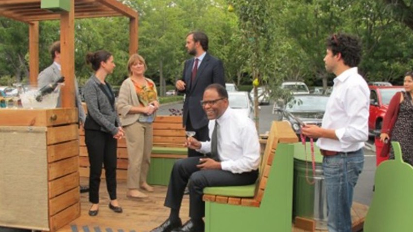 mobile-parklet-photo-710x611_edited-1