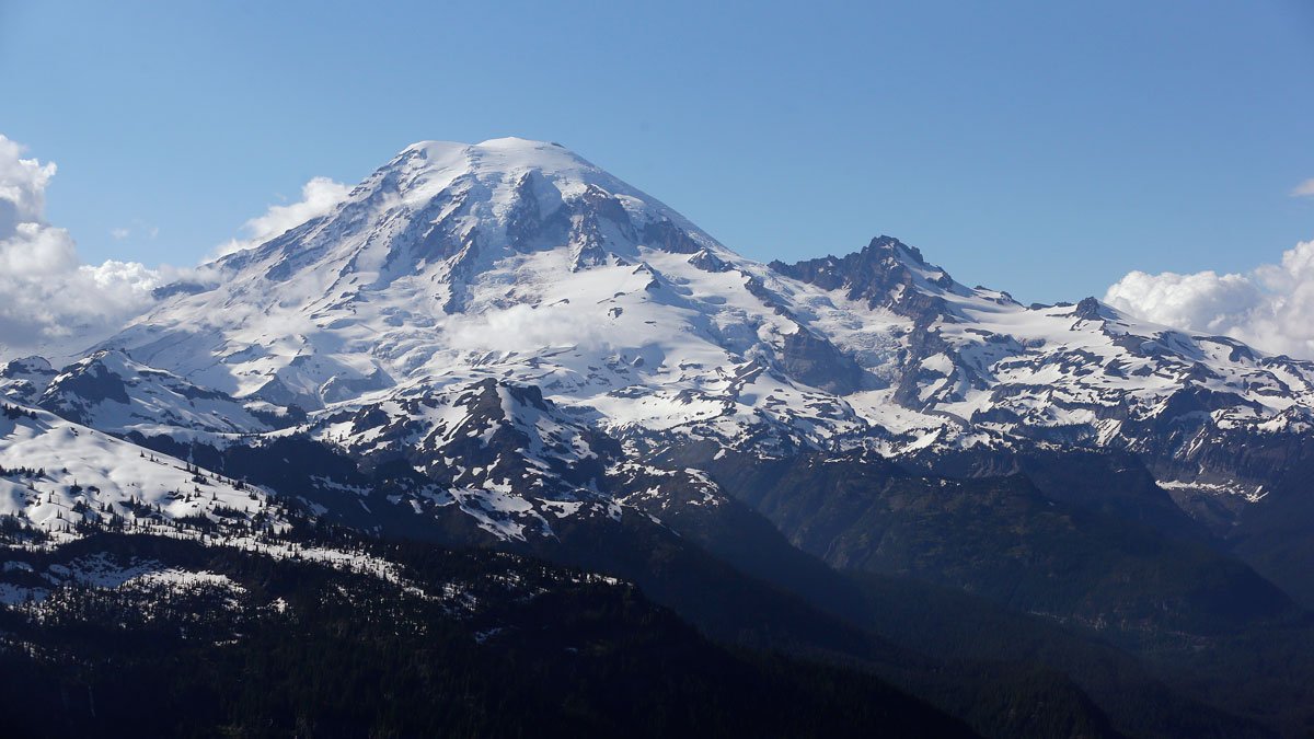 Body of Dawes Eddy, Missing Mount Rainier Climber, Found in Crevasse – NBC 7 San Diego - Vimarsana News