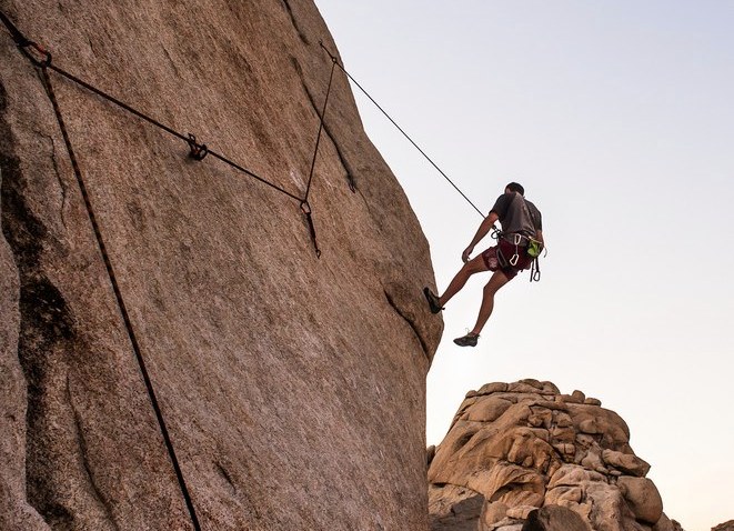 Rock climbing in Joshua Tree