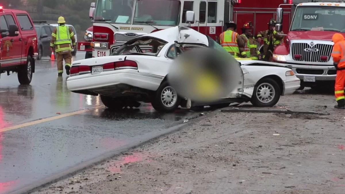 1 Dead as Vehicle Collides With Ambulance Assisting Car