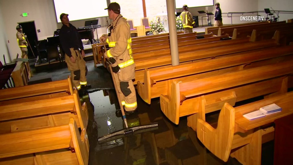 Https Www Nbcsandiego Com News National International Late