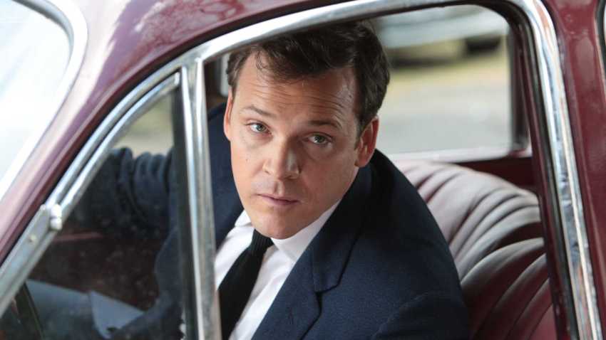 011310 peter sarsgaard