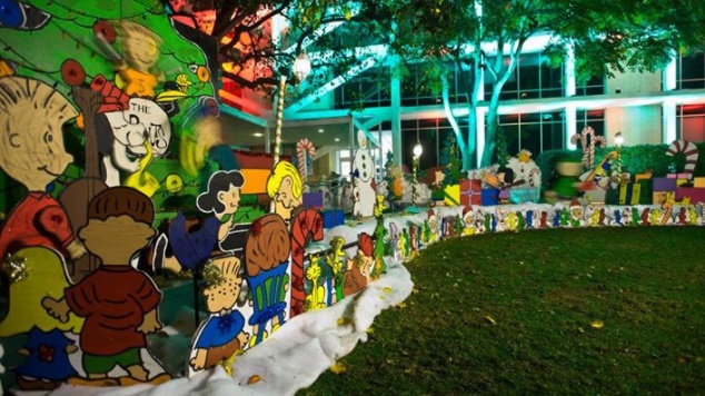 snoopyhousecostamesa1