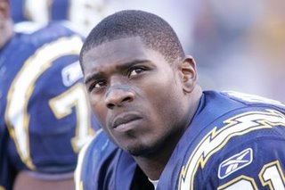 Chargers Bestow Highest Honor on LaDainian Tomlinson – NBC 7 San Diego