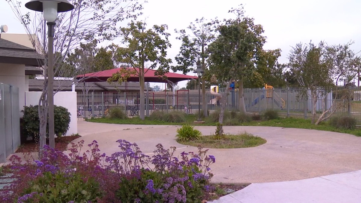 Coronado School Board Votes to Combine Early Education Facility with