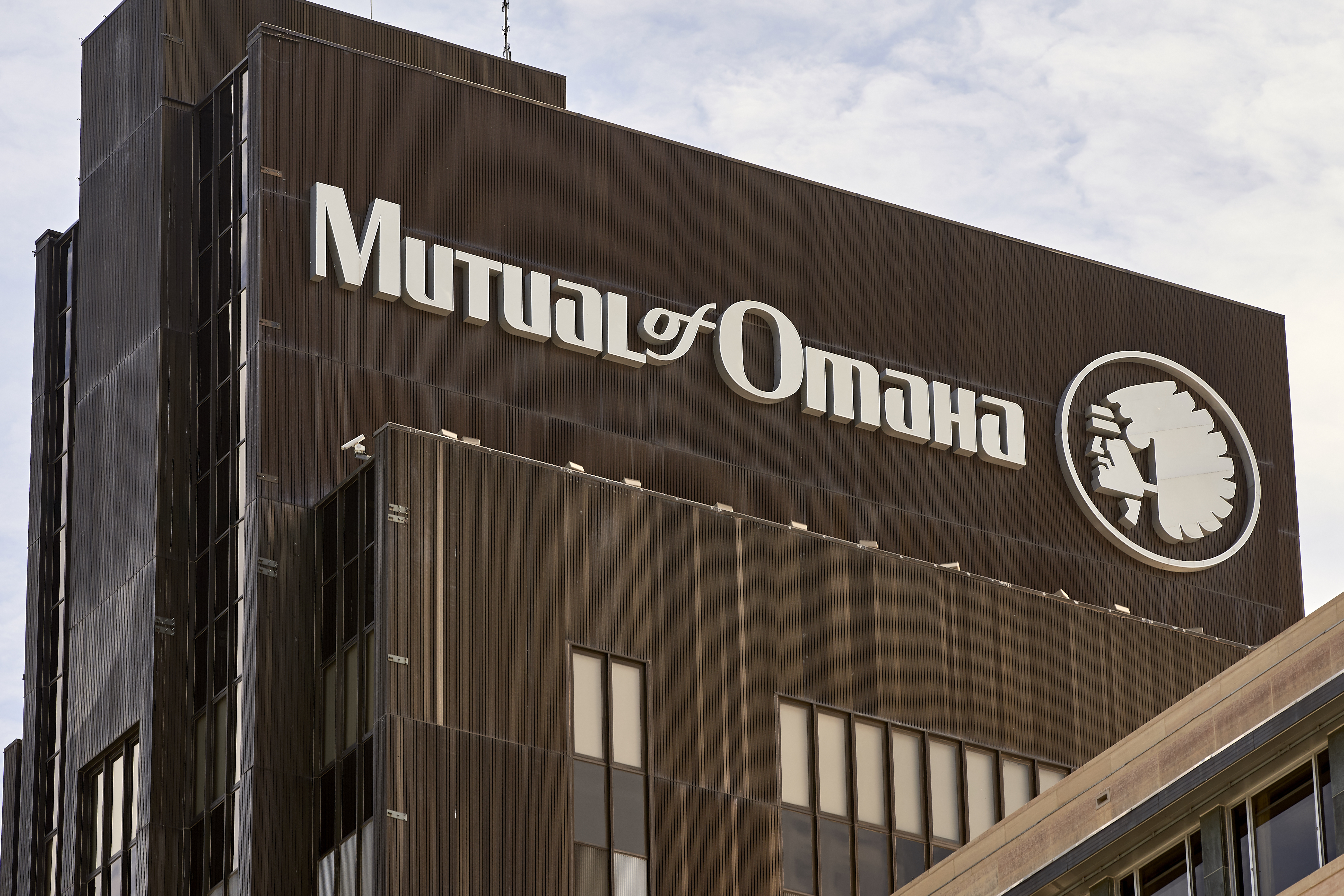 Mutual Of Omaha Insurance Firm Removing Longtime Indian Logo – NBC 7 ...