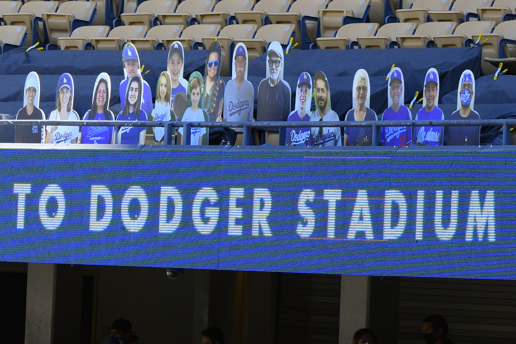 Photos: Pinch-Sitters Take Their Seats at Dodger Stadium – NBC 7 San Diego