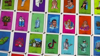 Playing cards from Loteria Quarentena