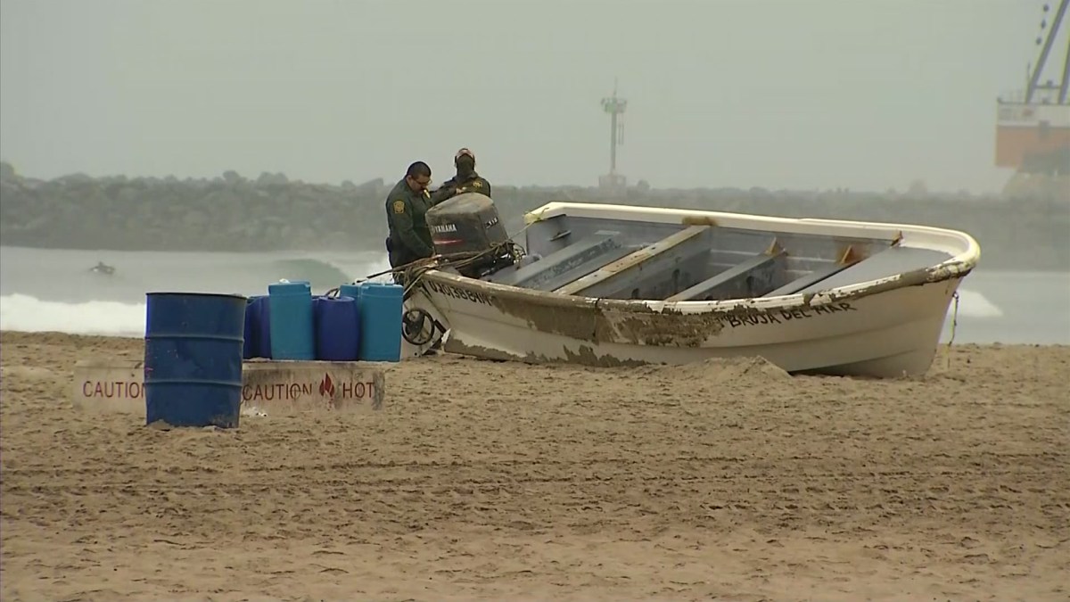 Overturned Panga Discovered Off Ocean Beach 2 Men Dead