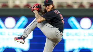MINNEAPOLIS, MN – JULY 31: Mike Clevinger #52 of the Cleveland Indians pitches against the Minnesota Twins on July 31, 2020 at Target Field in Minneapolis, Minnesota. (Photo by Brace Hemmelgarn/Minnesota Twins/Getty Images)