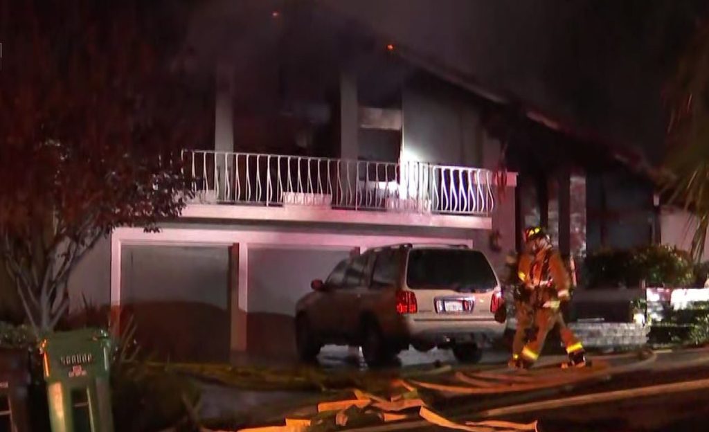 Crews Battle La Jolla House Fire Nbc 7 San Diego