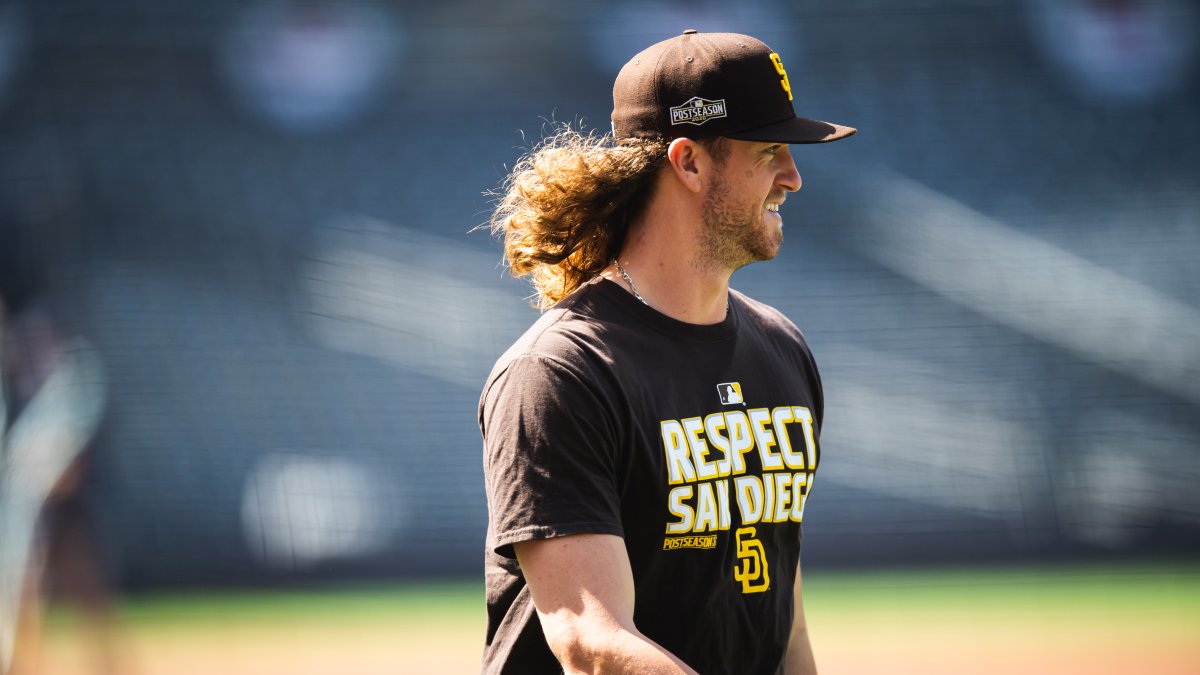 Chris Paddack Arrives at Petco Park for MLB Debut