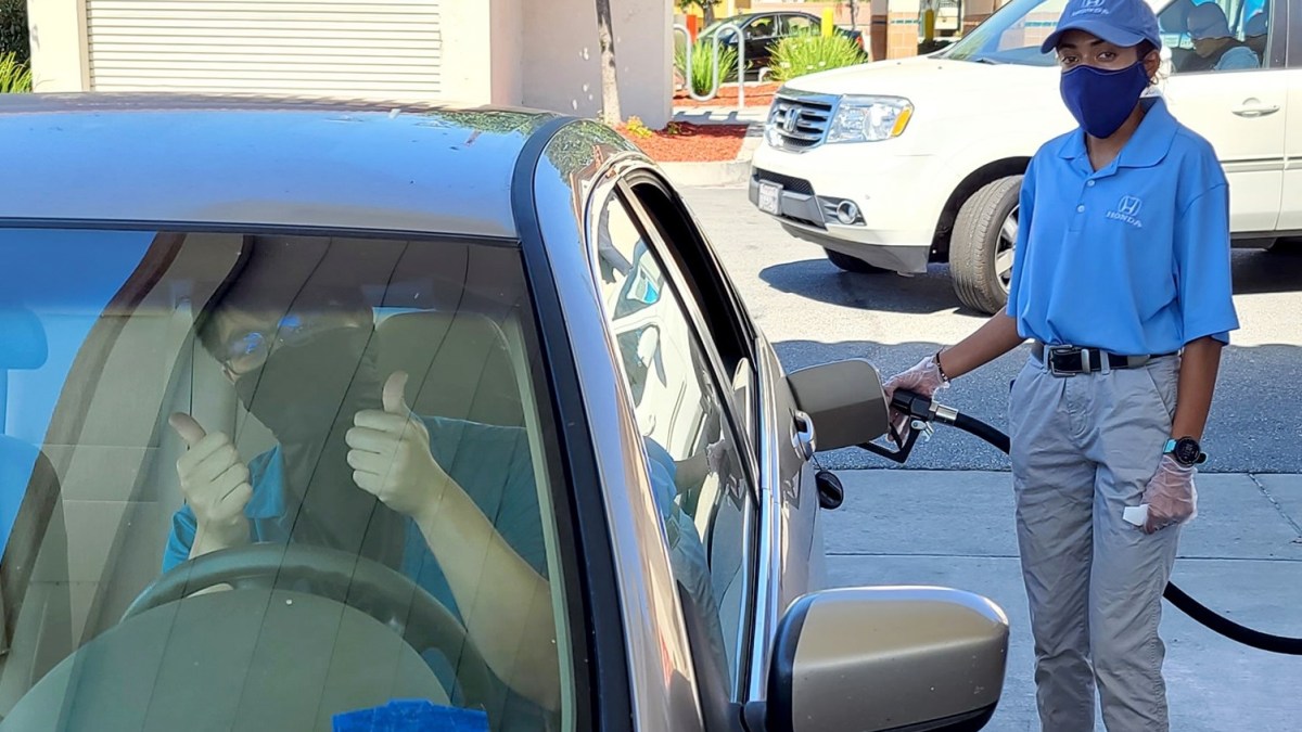 Honda Offering Free Gas For Firefighters At Various Locations Throughout County Nbc 7 San Diego