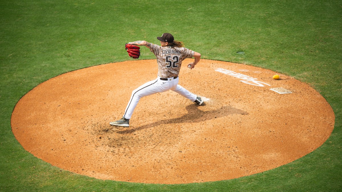 Padres News: Clevinger, Lamet not on roster for NLWCS - Gaslamp Ball