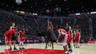 SAN DIEGO, CALIFORNIA – FEBRUARY 22: Matt Mitchell #11 of the San Diego State Aztecs shoots the ball against the UNLV Runnin Rebels at Viejas Arena on February 22, 2020 in San Diego, California. (Photo by Kent Horner/Getty Images)