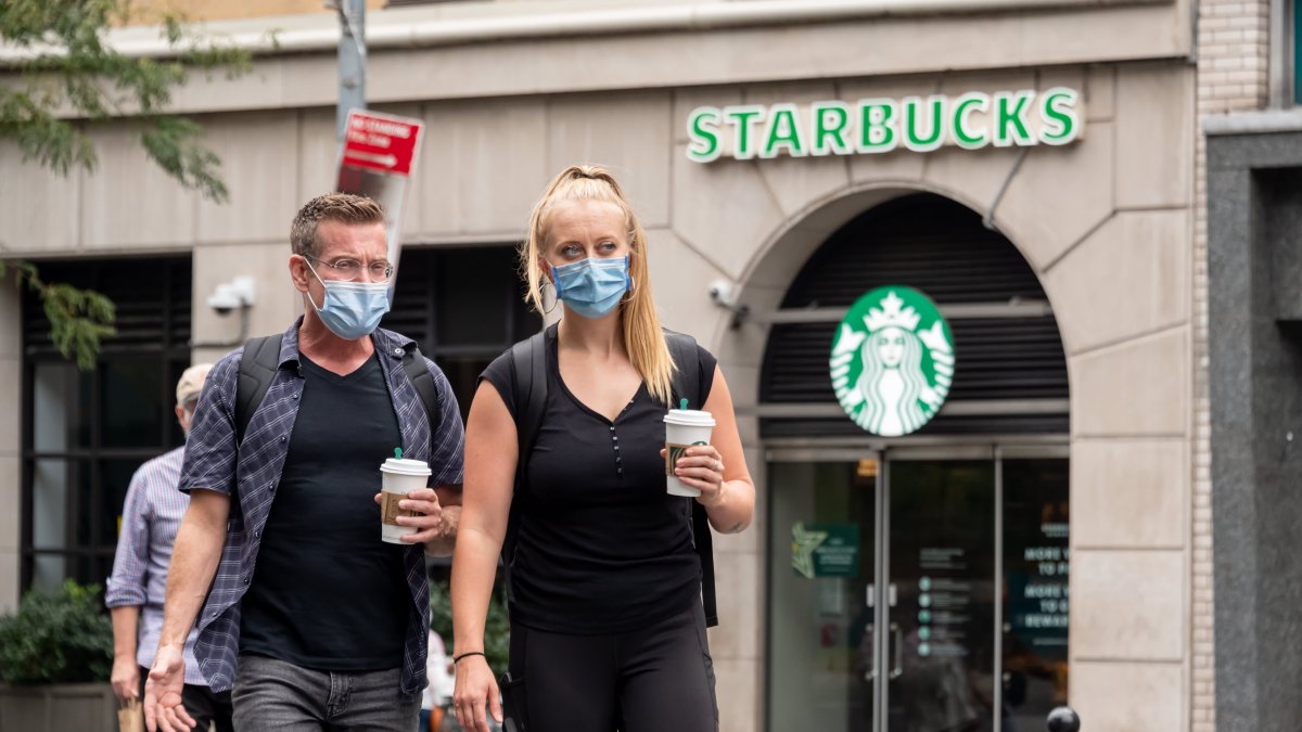 Starbucks Faces Union Test as Worker Votes Counted in Buffalo, NY – NBC 7 San Diego - Vimarsana News