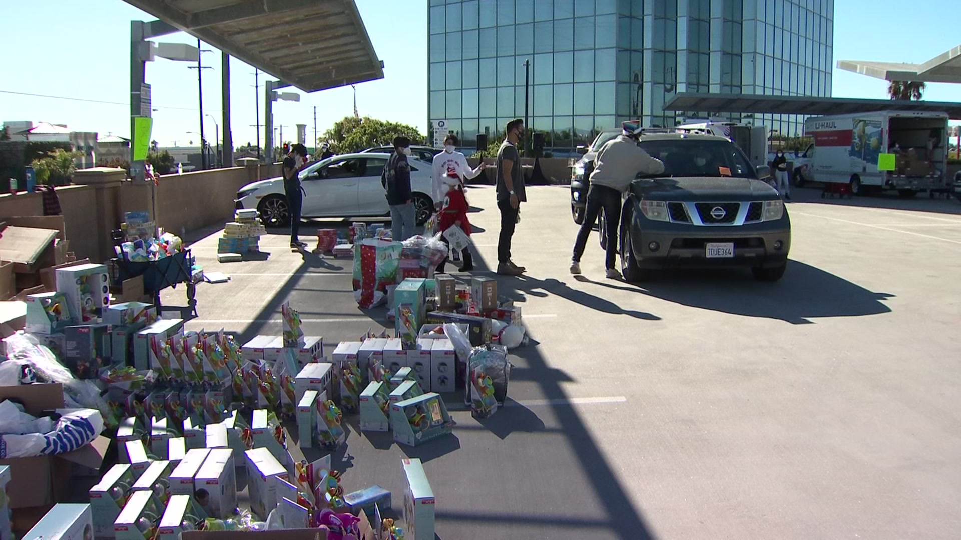 Chicano Federation Holds Toy Drive for Families in Need During Pandemic - Vimarsana News