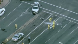 Chemical spill in Santee following crash