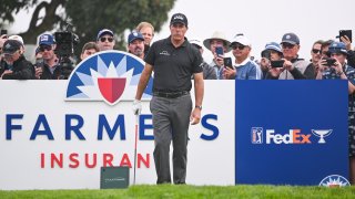SAN DEIGO, CA – JANUARY 23: Phil Mickelson stands behind his ball on the south course 18th tee during the first round of the Farmers Insurance Open at Torrey Pines South on January 23, 2020 in San Diego, California. (Photo by Ben Jared/PGA TOUR via Getty Images)