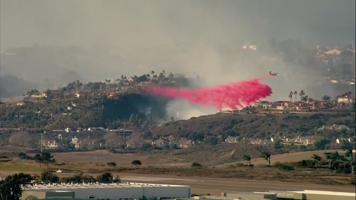 Carlsbad Brush Fire – NBC 7 San Diego - Vimarsana News