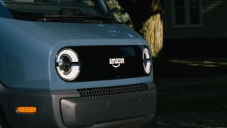 Amazon’s new delivery van